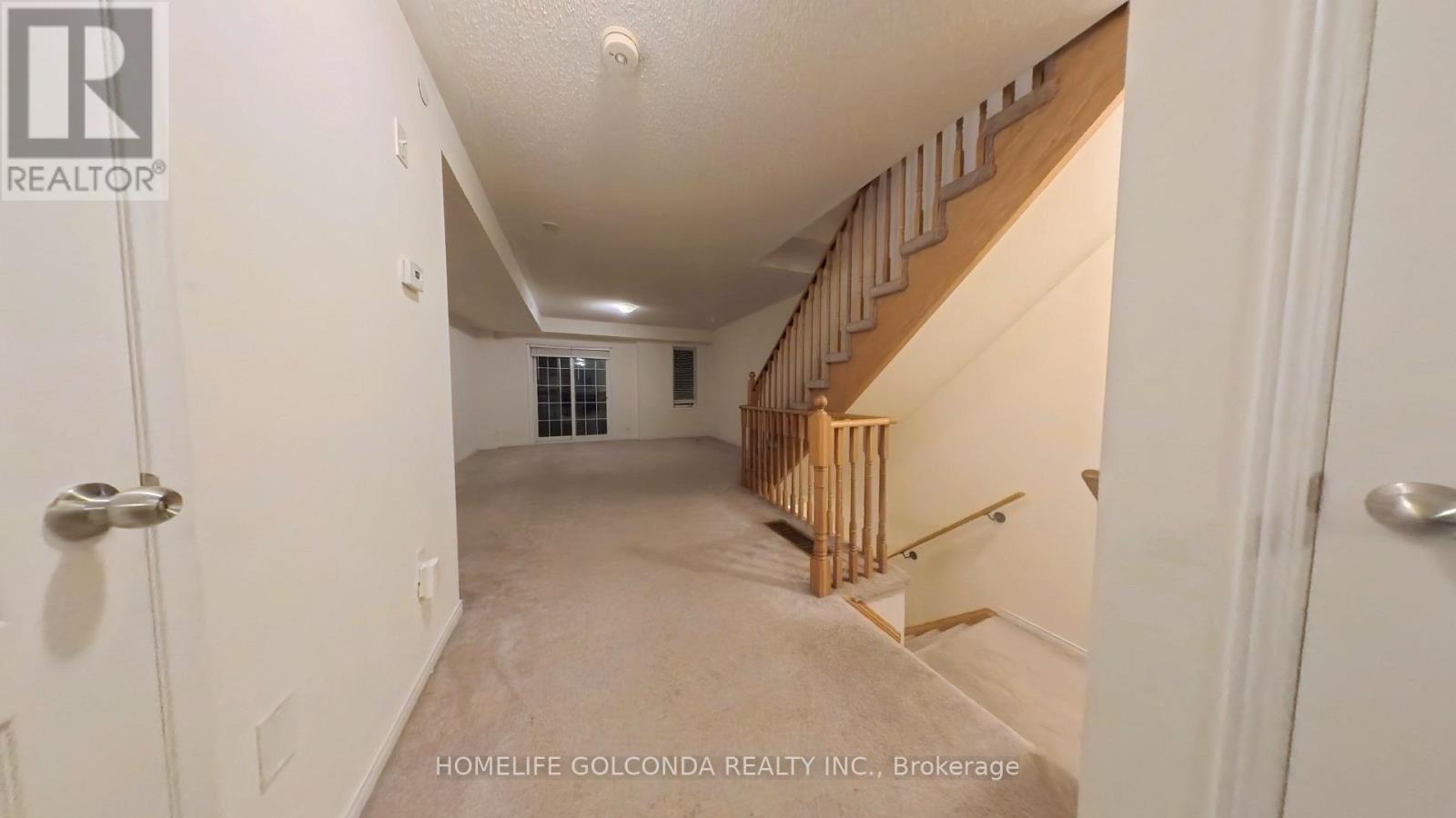 2706 Deputy Minister Path Property Photo 5