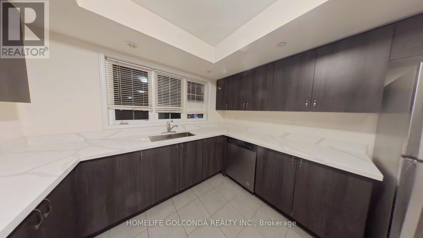 2706 Deputy Minister Path Property Photo 8