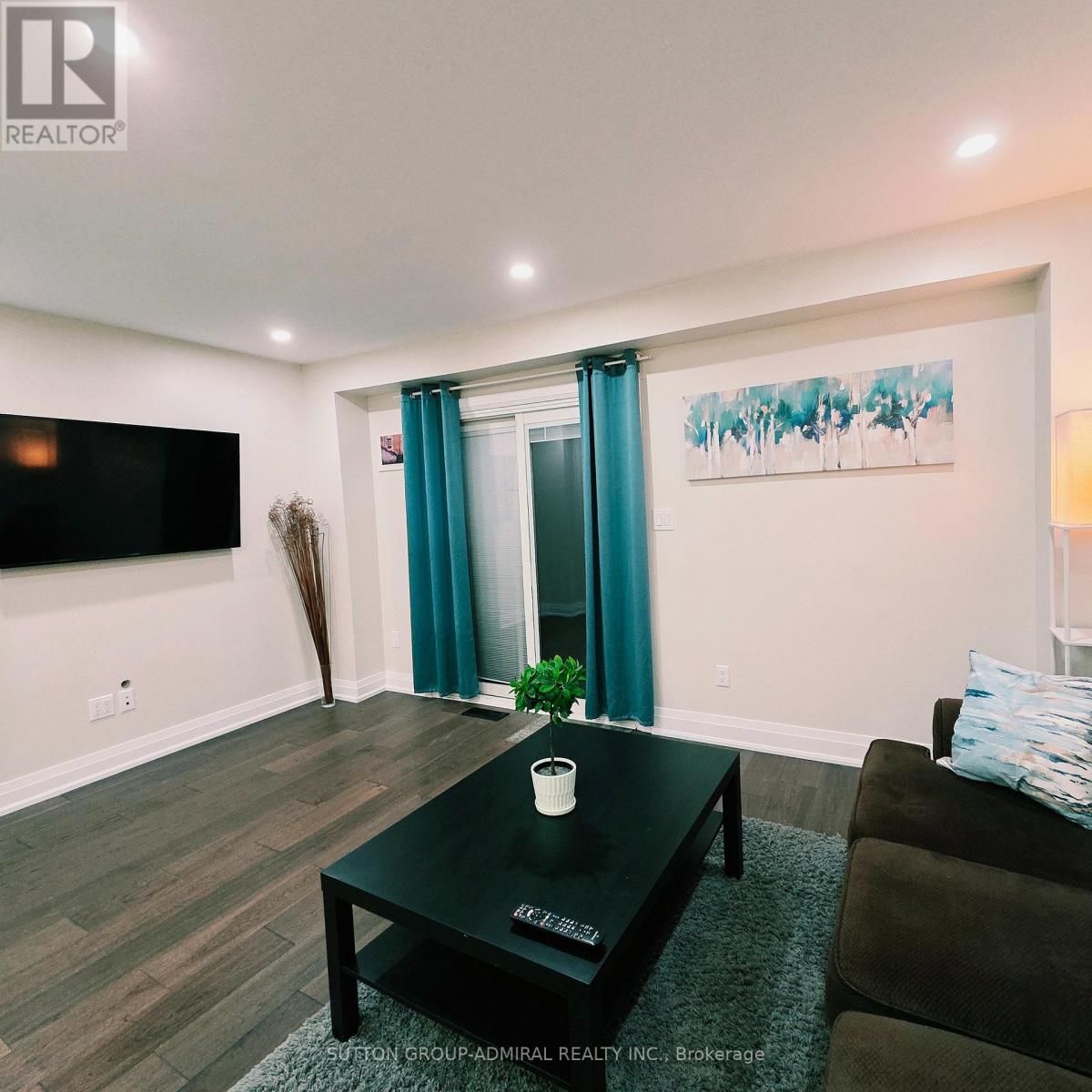 33 Tresher Court Property Photo 10
