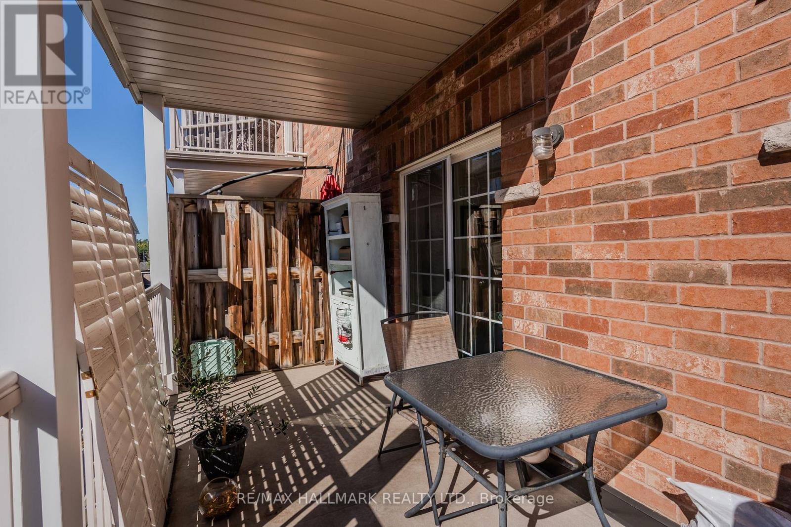 24 Carnahan Terrace Property Photo 9