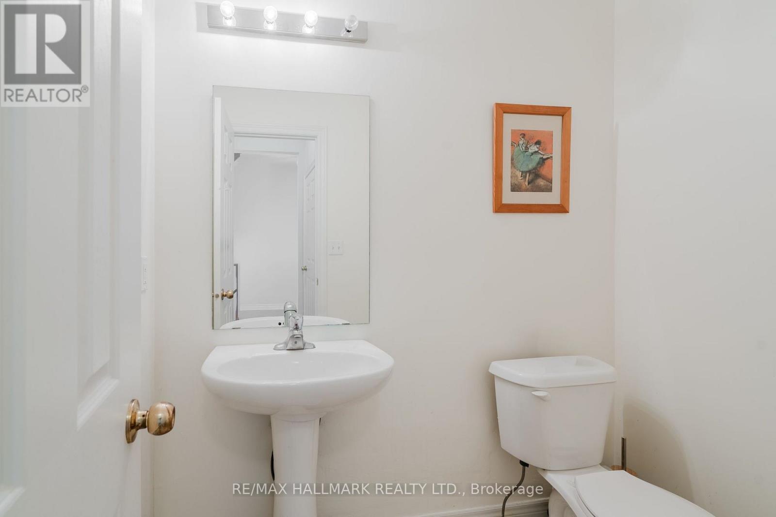 24 Carnahan Terrace Property Photo 10