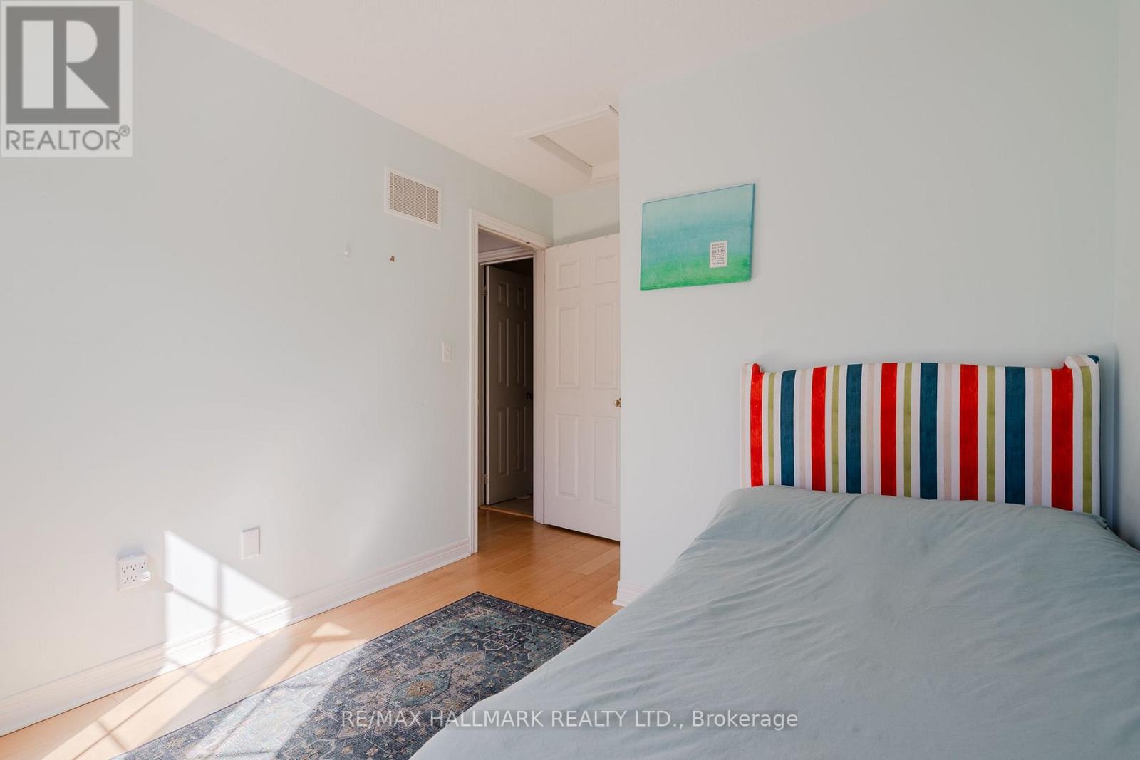 24 Carnahan Terrace Property Photo 15