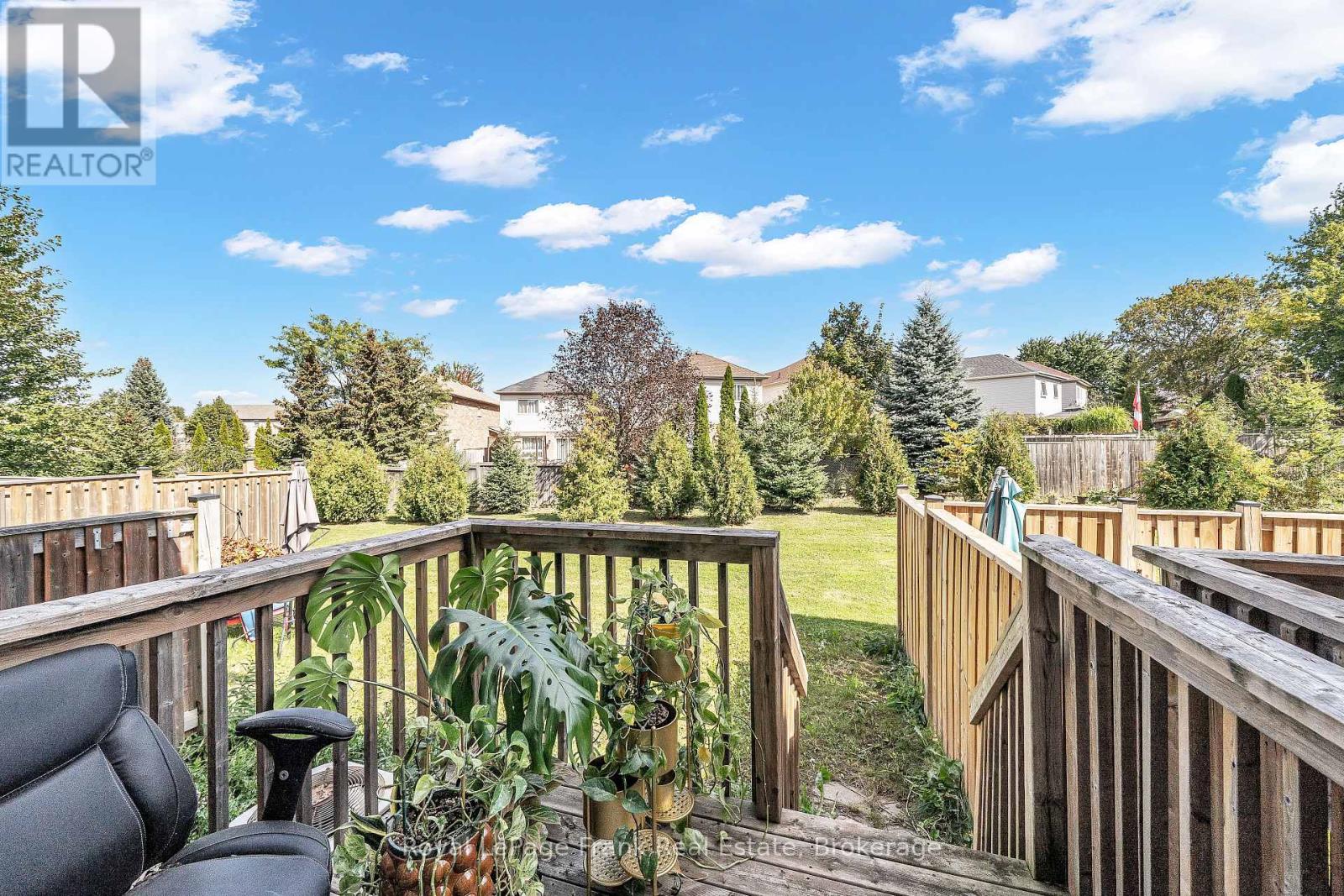 5 Markham Trail Property Photo 25