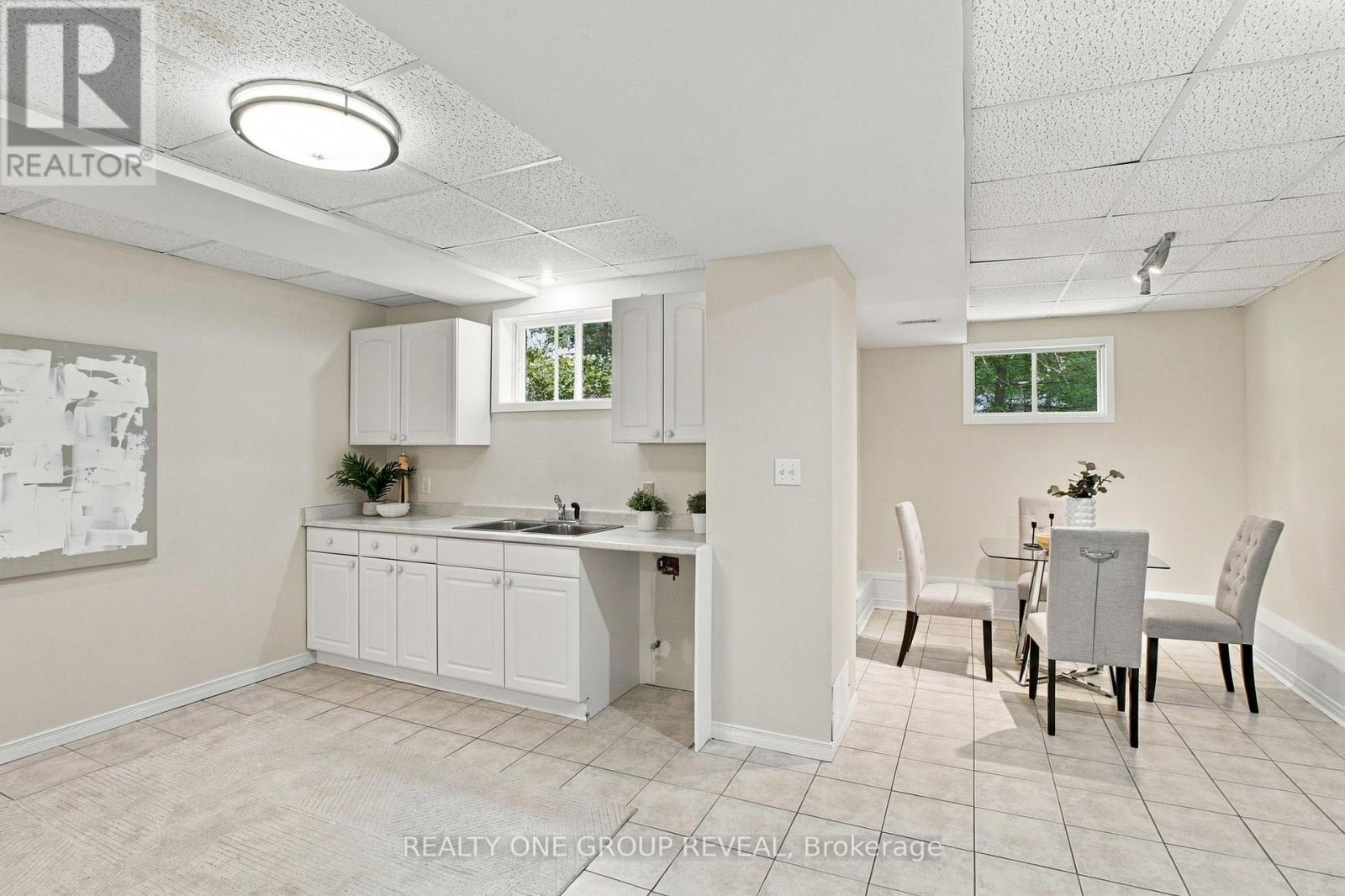 2163 Boundary Road Property Photo 34