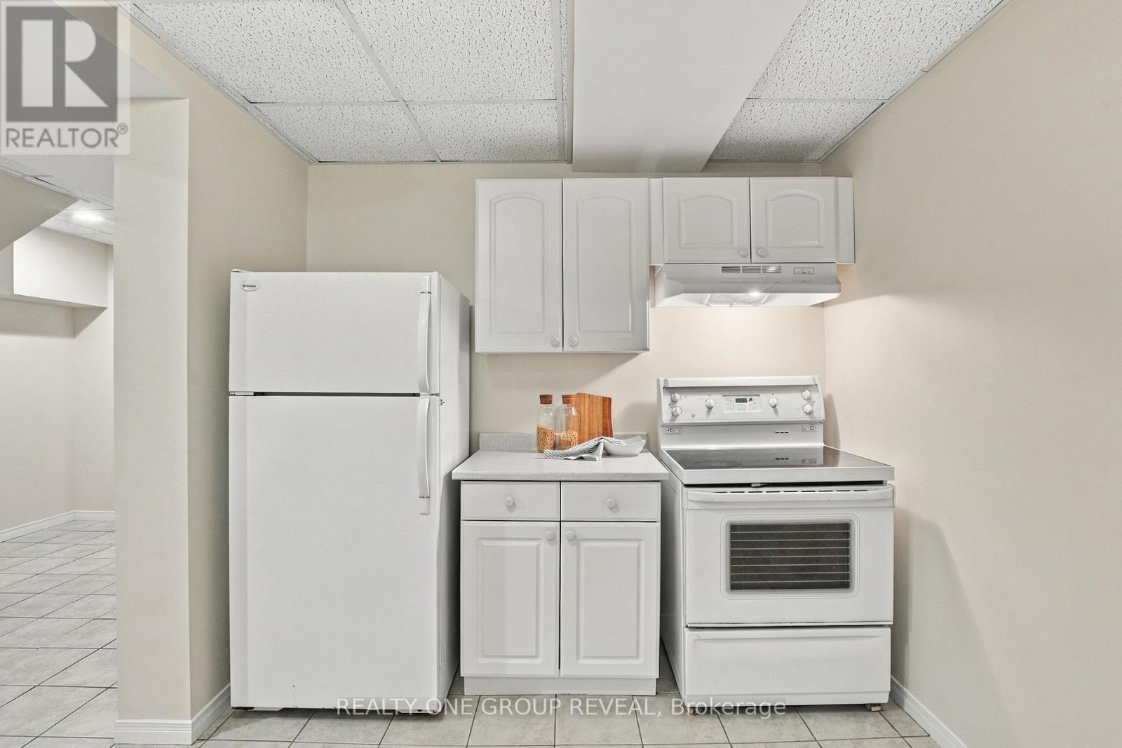 2163 Boundary Road Property Photo 35