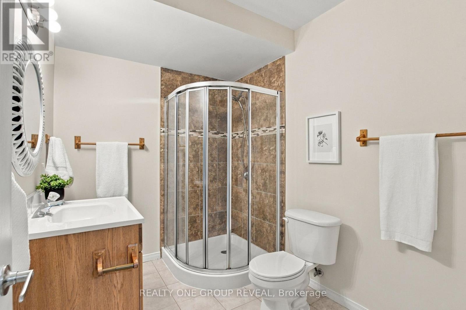 2163 Boundary Road Property Photo 40