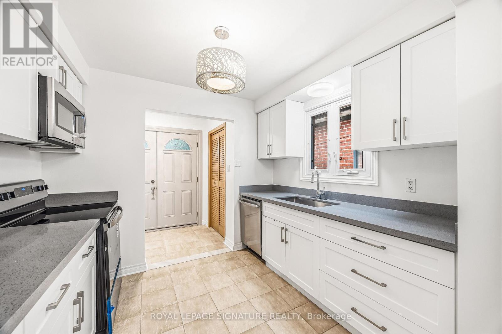 3 Presley Avenue Property Photo 6