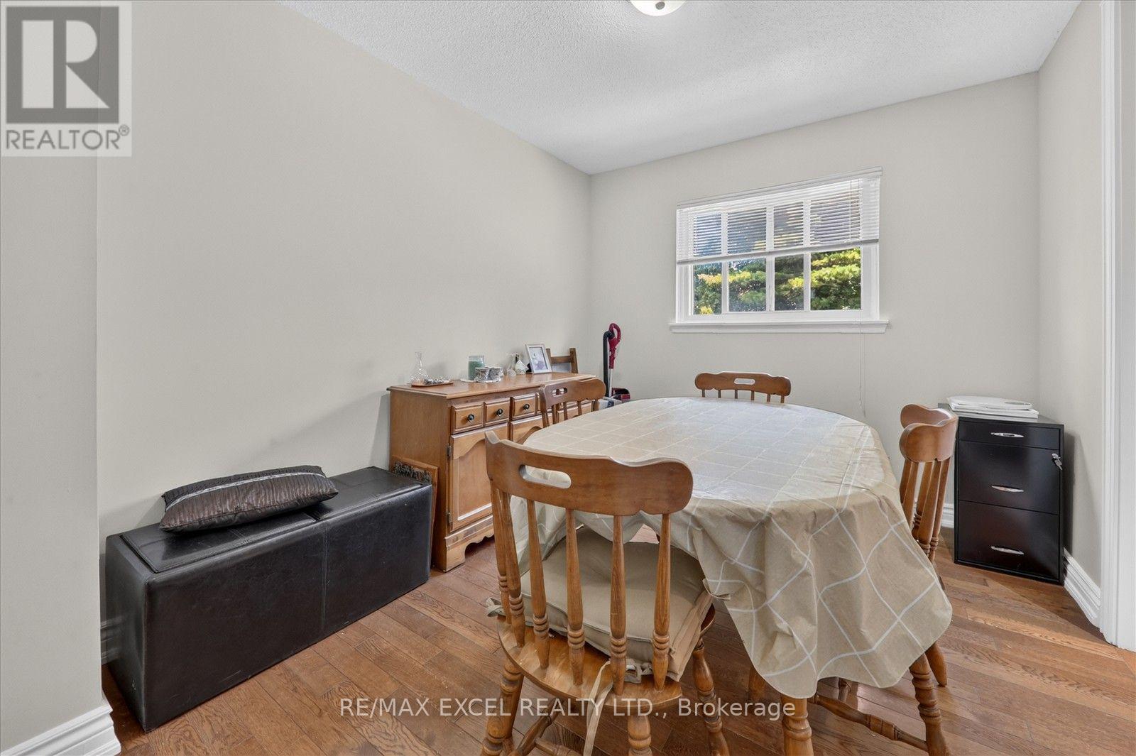 26 Lighthall Crescent Property Photo 9