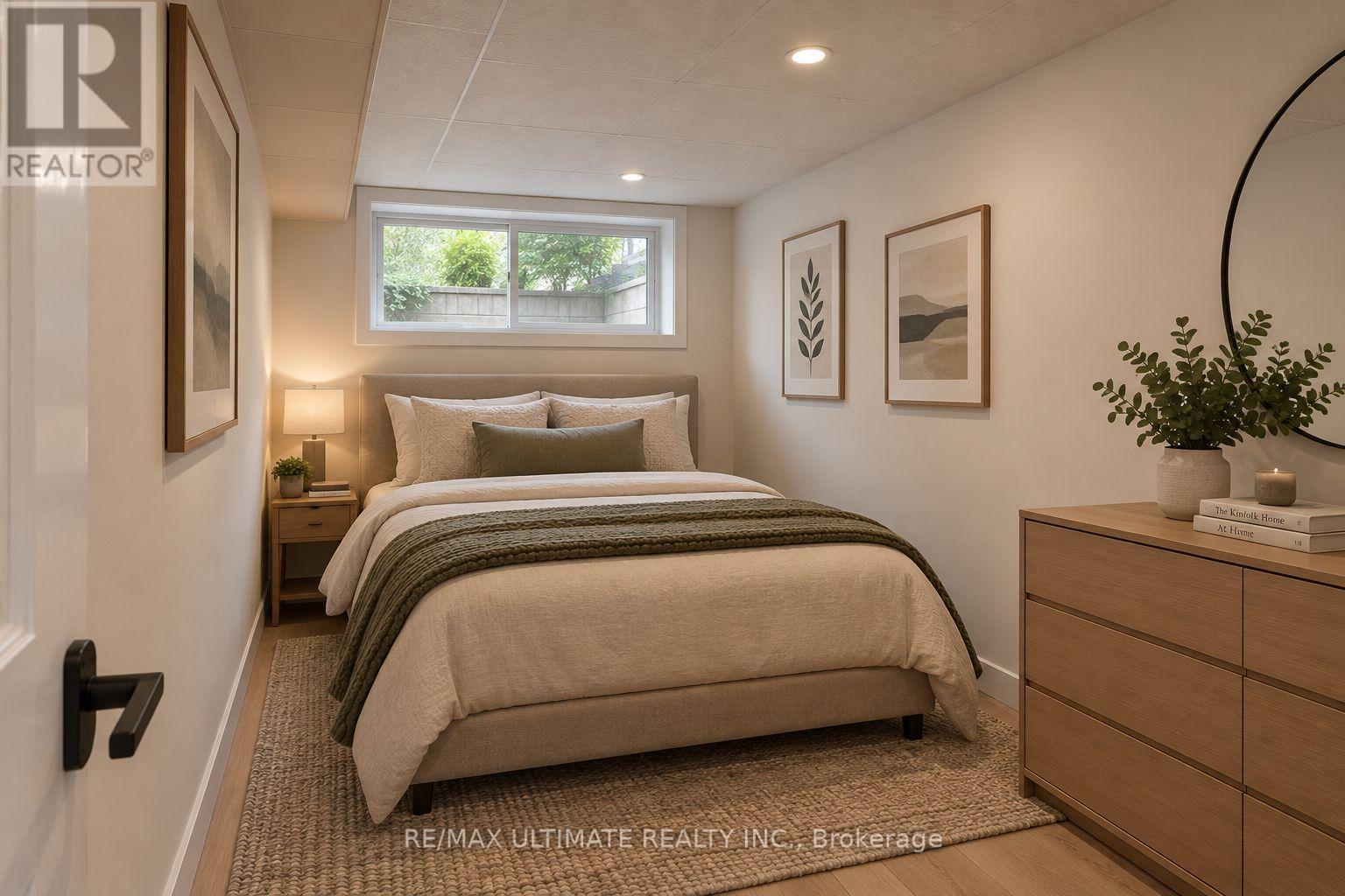426 Woodfield Road Property Photo 24