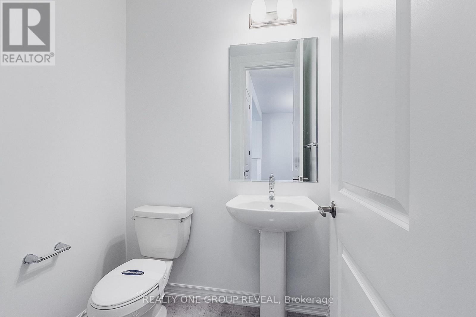 3418 Deepglade Path Property Photo 7