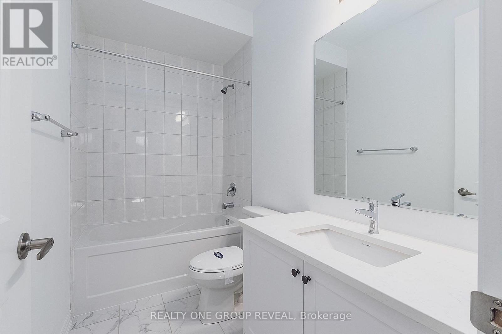 3418 Deepglade Path Property Photo 25