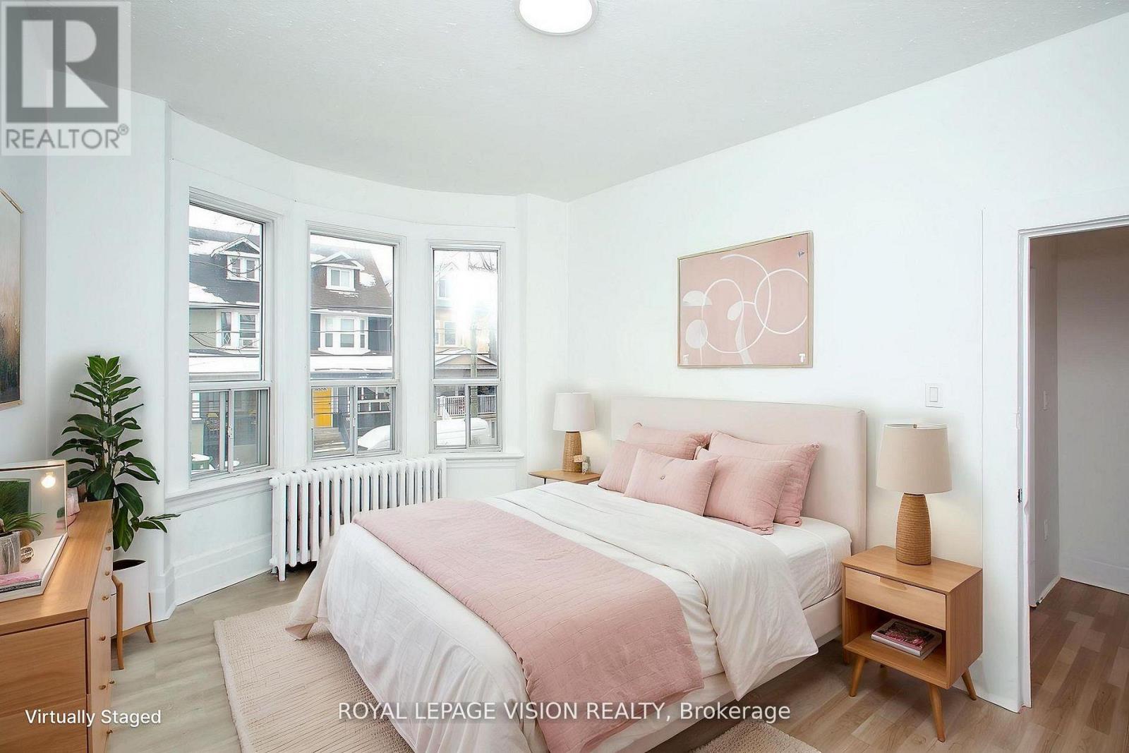 Upper - 819 Pape Avenue Property Photo 8
