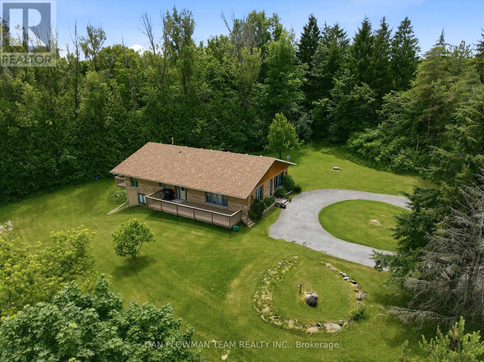 9640 Dagmar Road Property Photo 7
