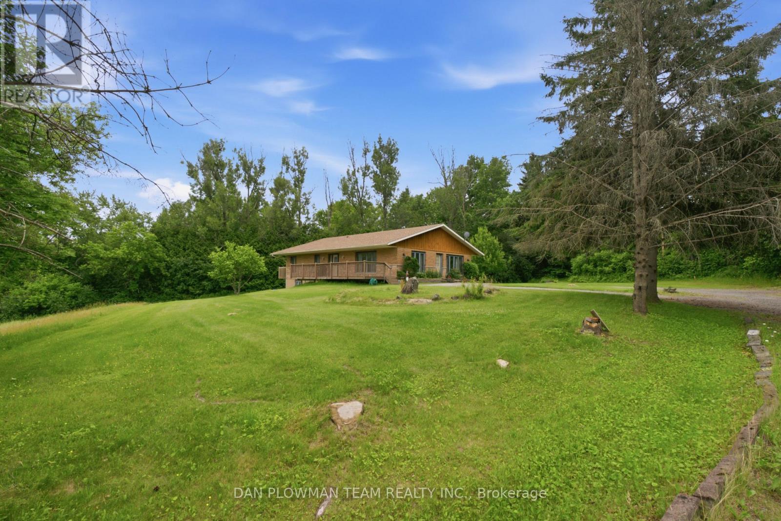 9640 Dagmar Road Property Photo 9