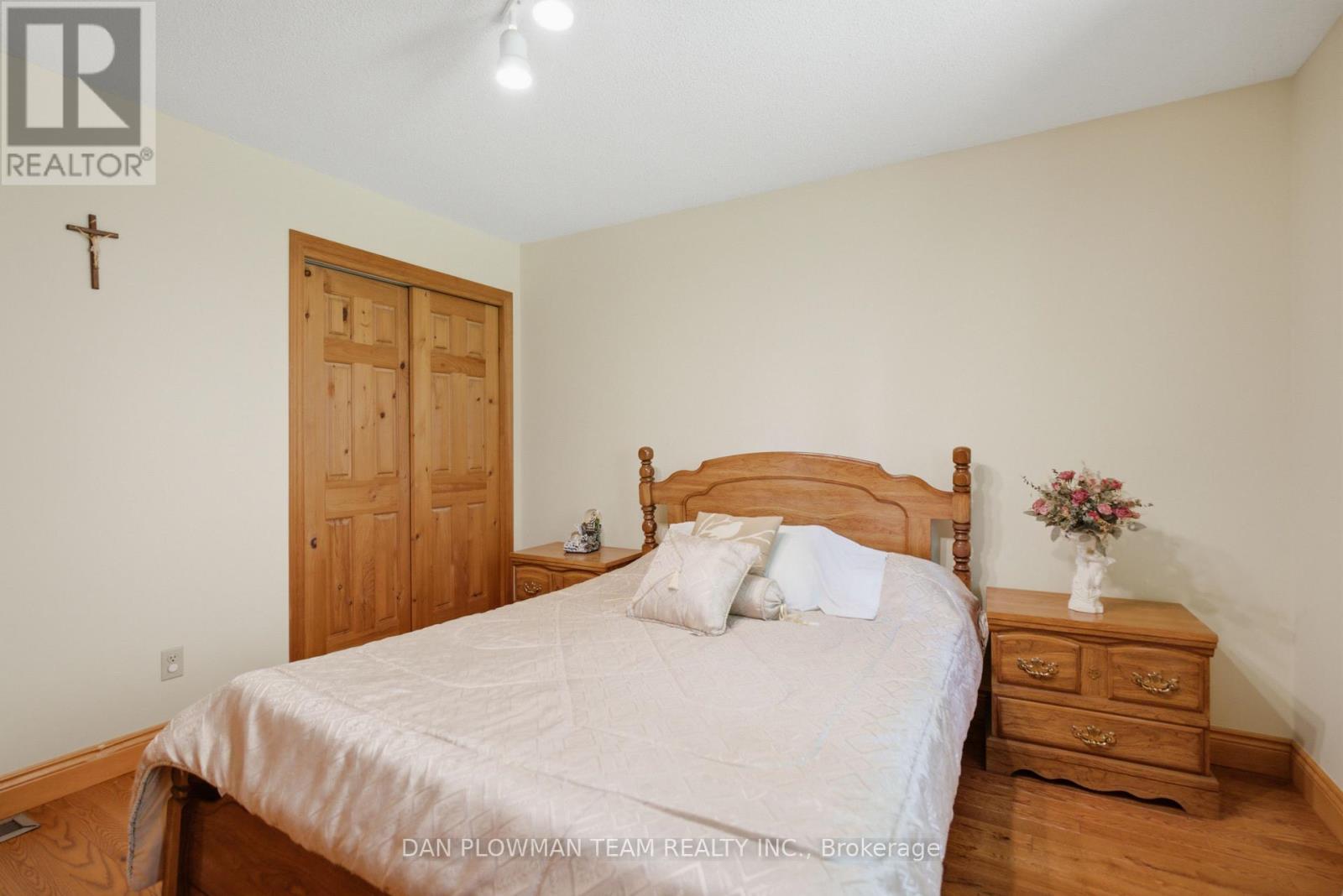 9640 Dagmar Road Property Photo 27