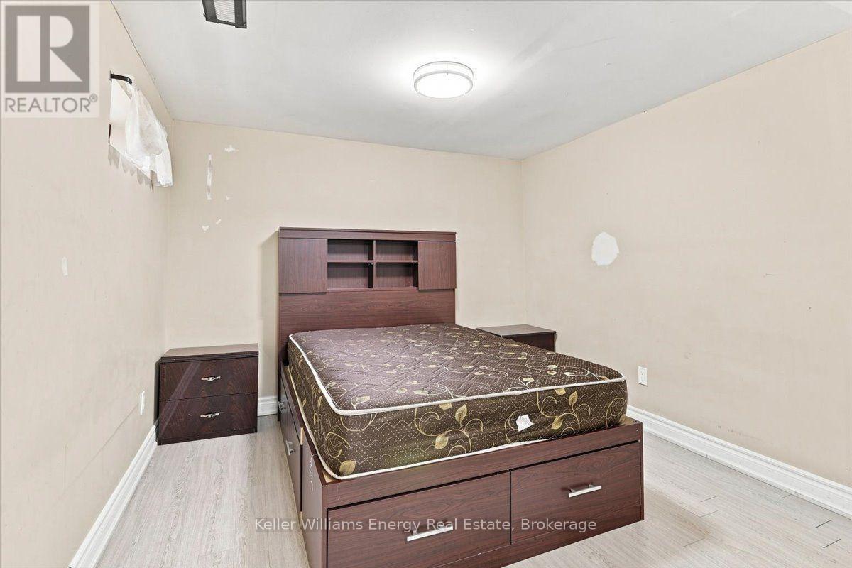 21 Upland Drive Property Photo 9