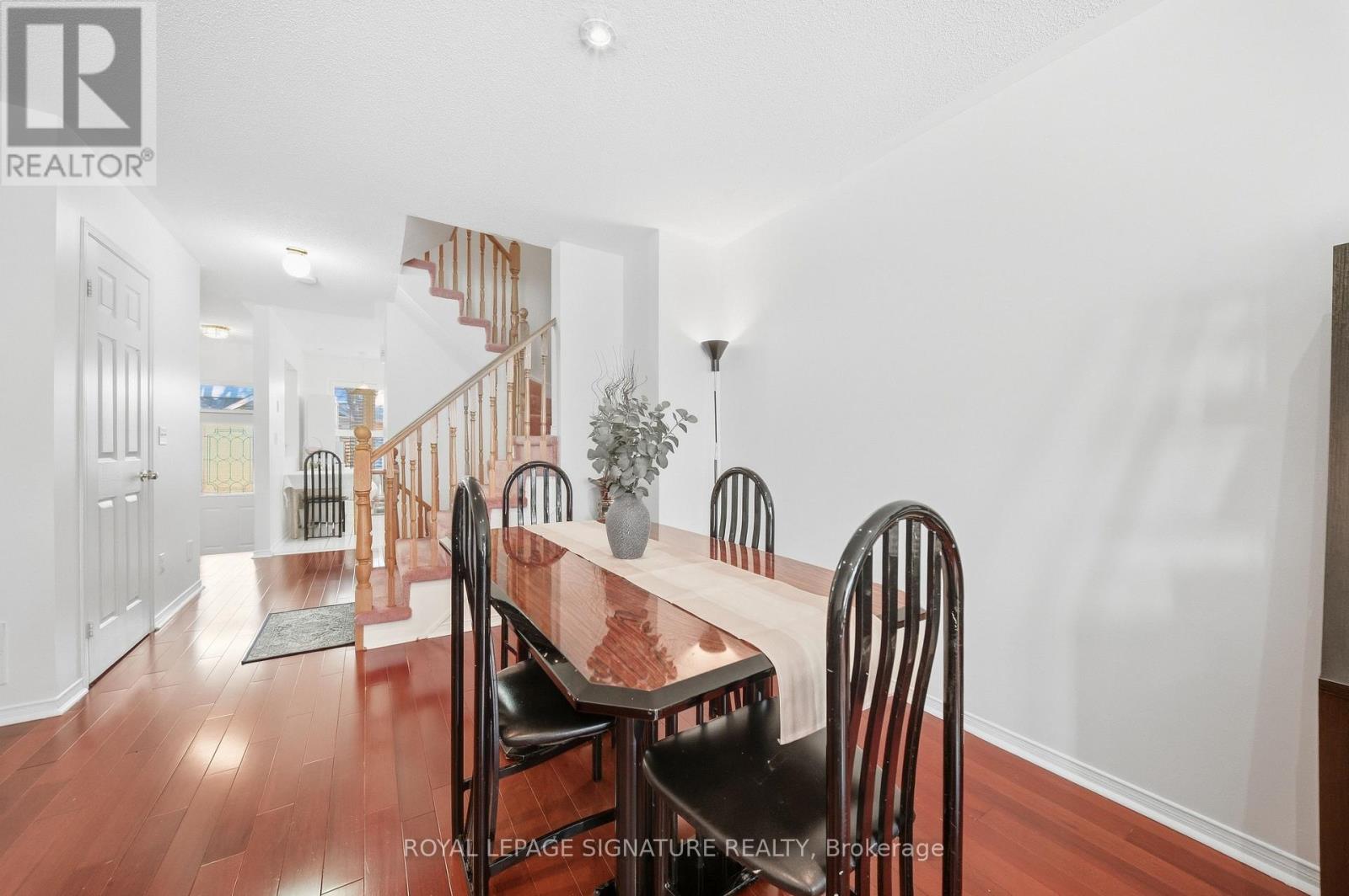 552 - 83 Mondeo Drive Property Photo 7