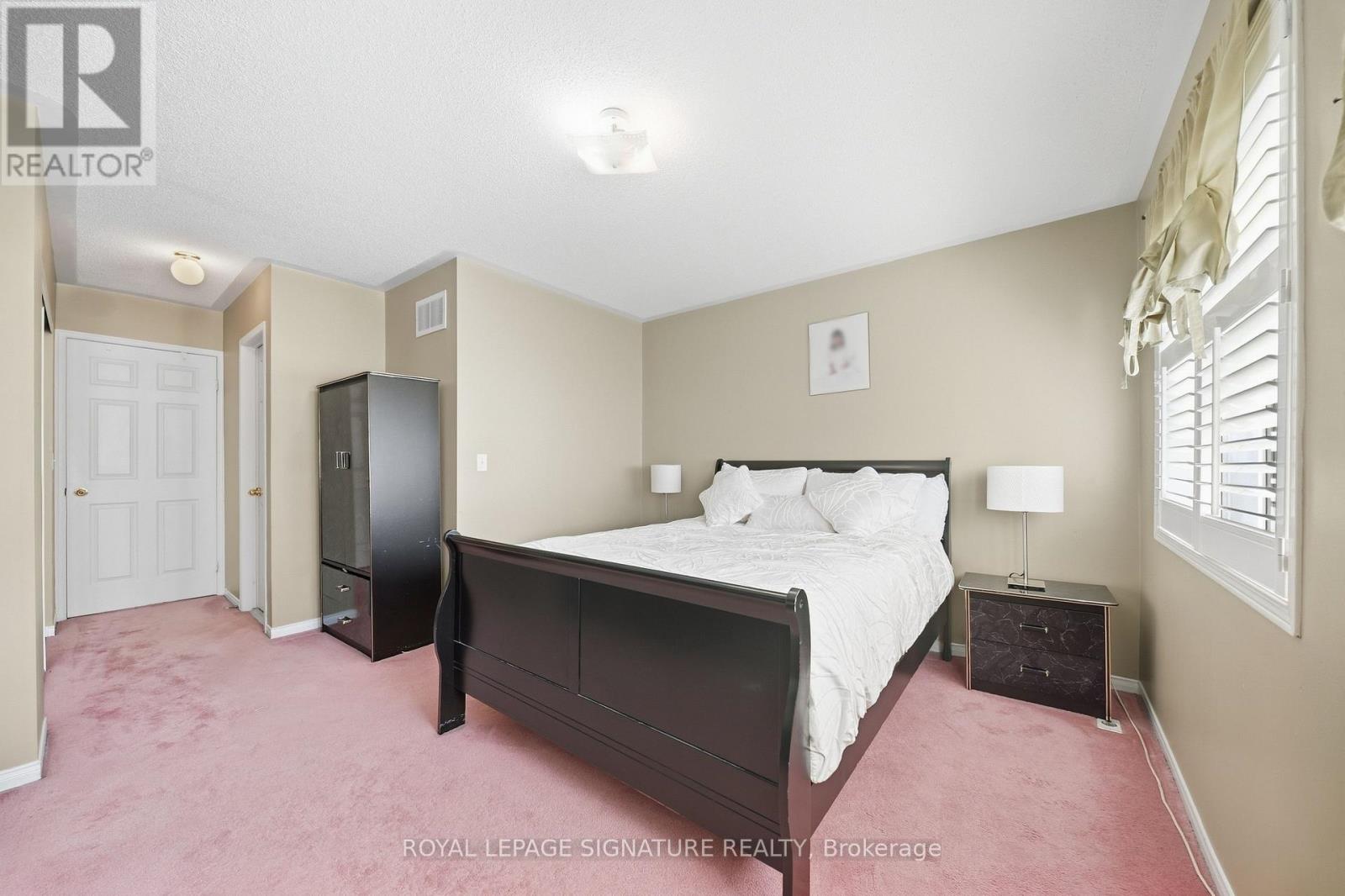 552 - 83 Mondeo Drive Property Photo 15