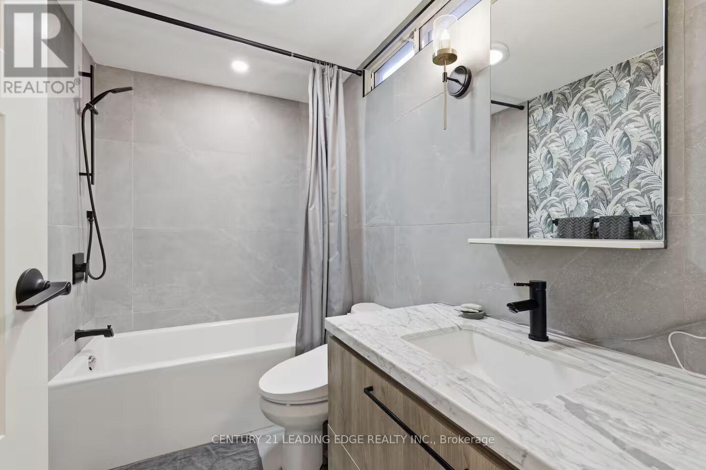 66 West Avenue Property Photo 25