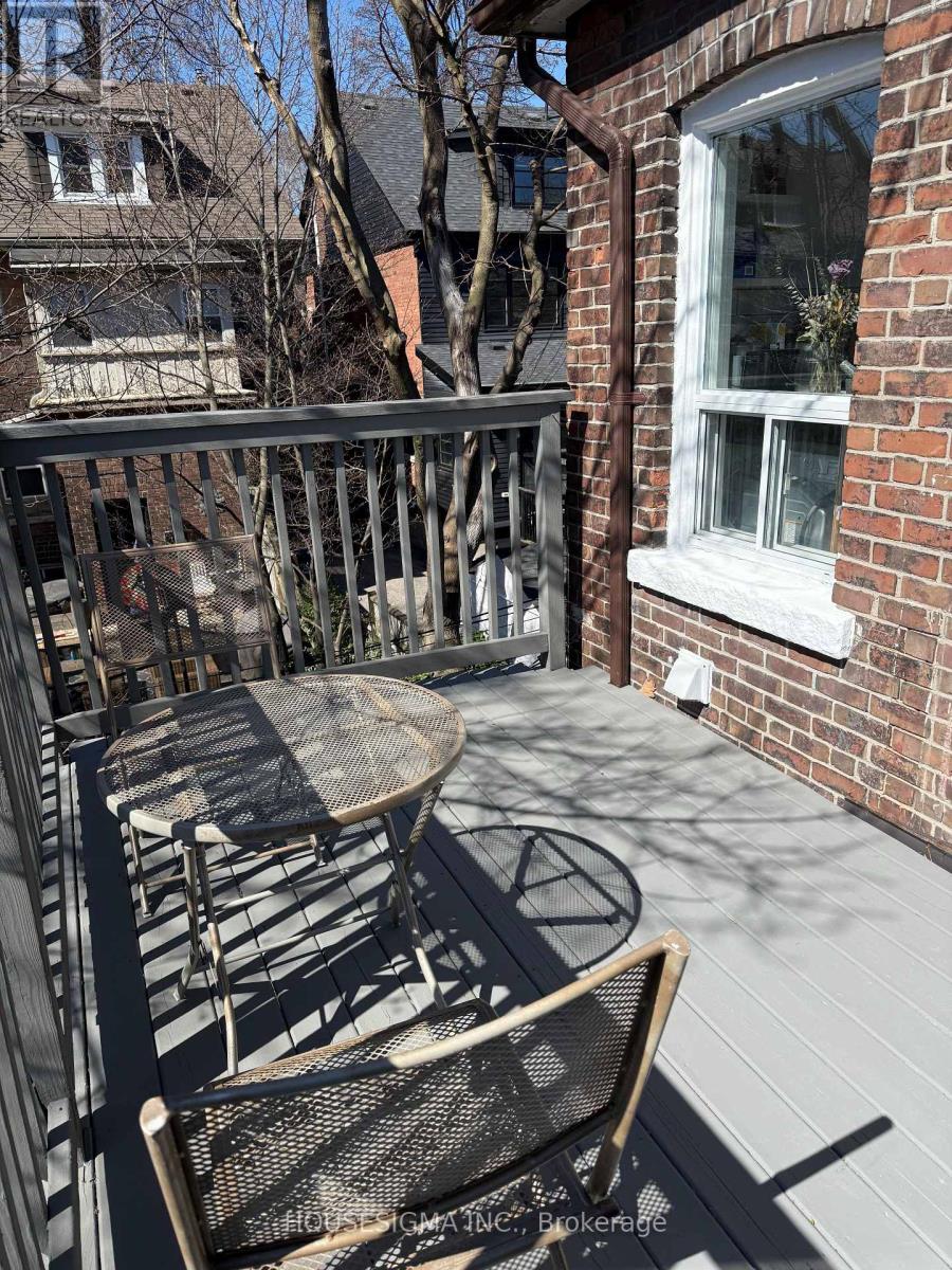 256 Woodbine Avenue Property Photo 14
