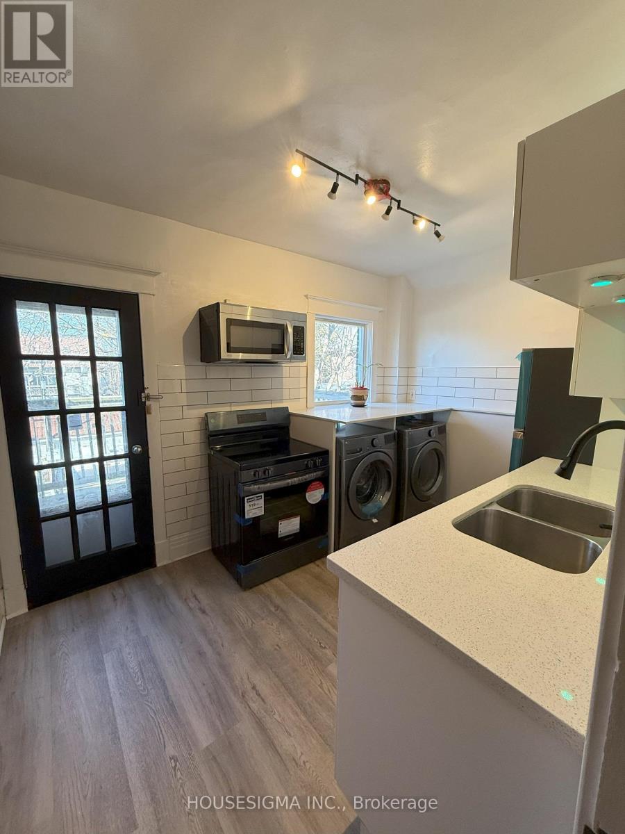 256 Woodbine Avenue Property Photo 16