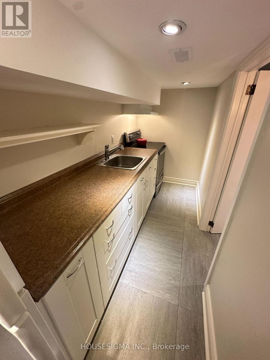 256 Woodbine Avenue Property Photo 48