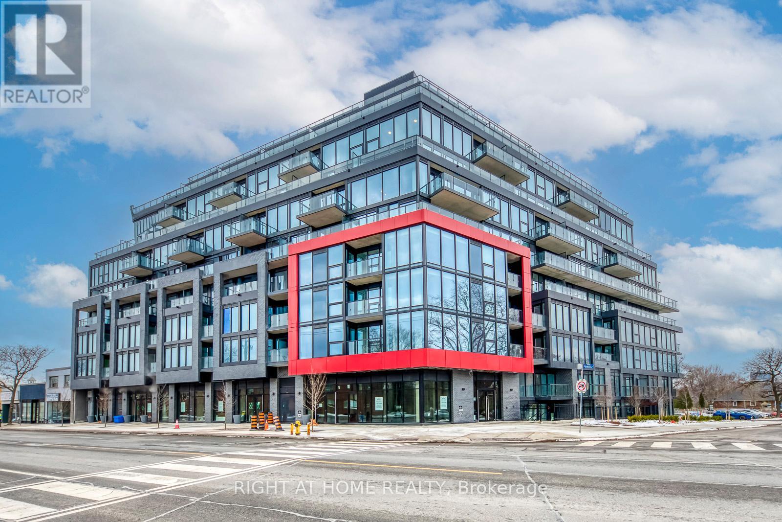 101 - 2 MANDERLEY DRIVE Property Photo 1
