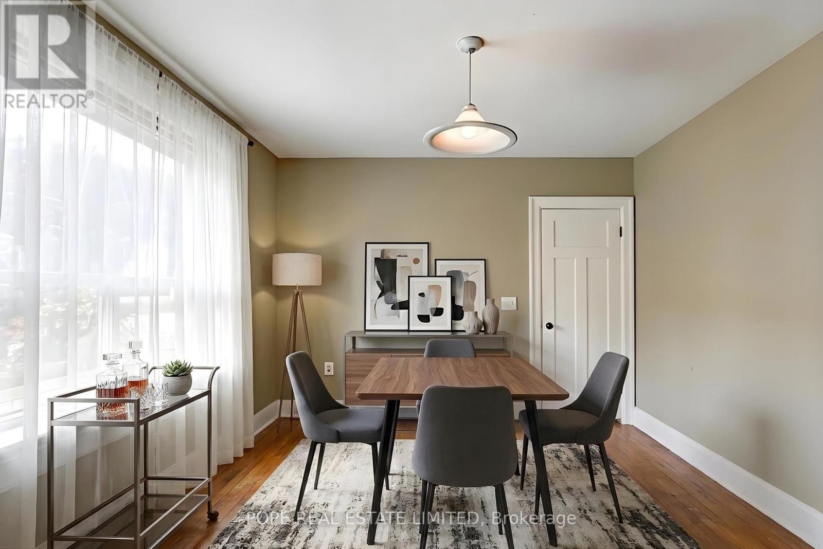 18 Edgewood Avenue Property Photo 8