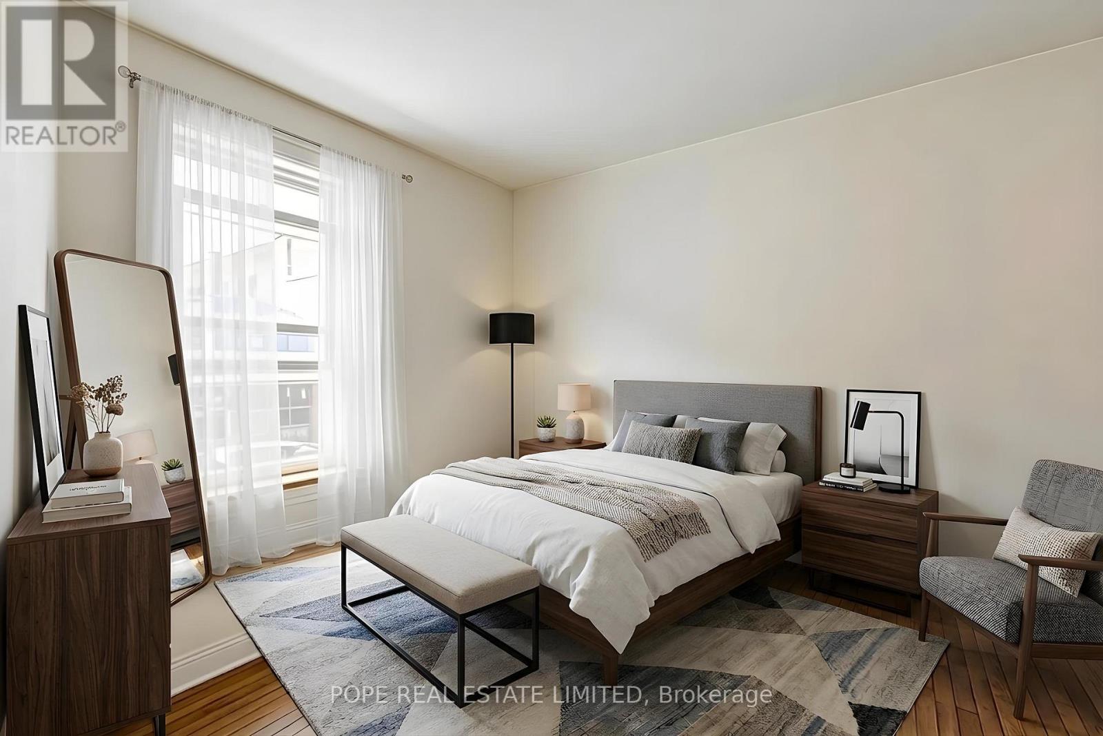18 Edgewood Avenue Property Photo 10