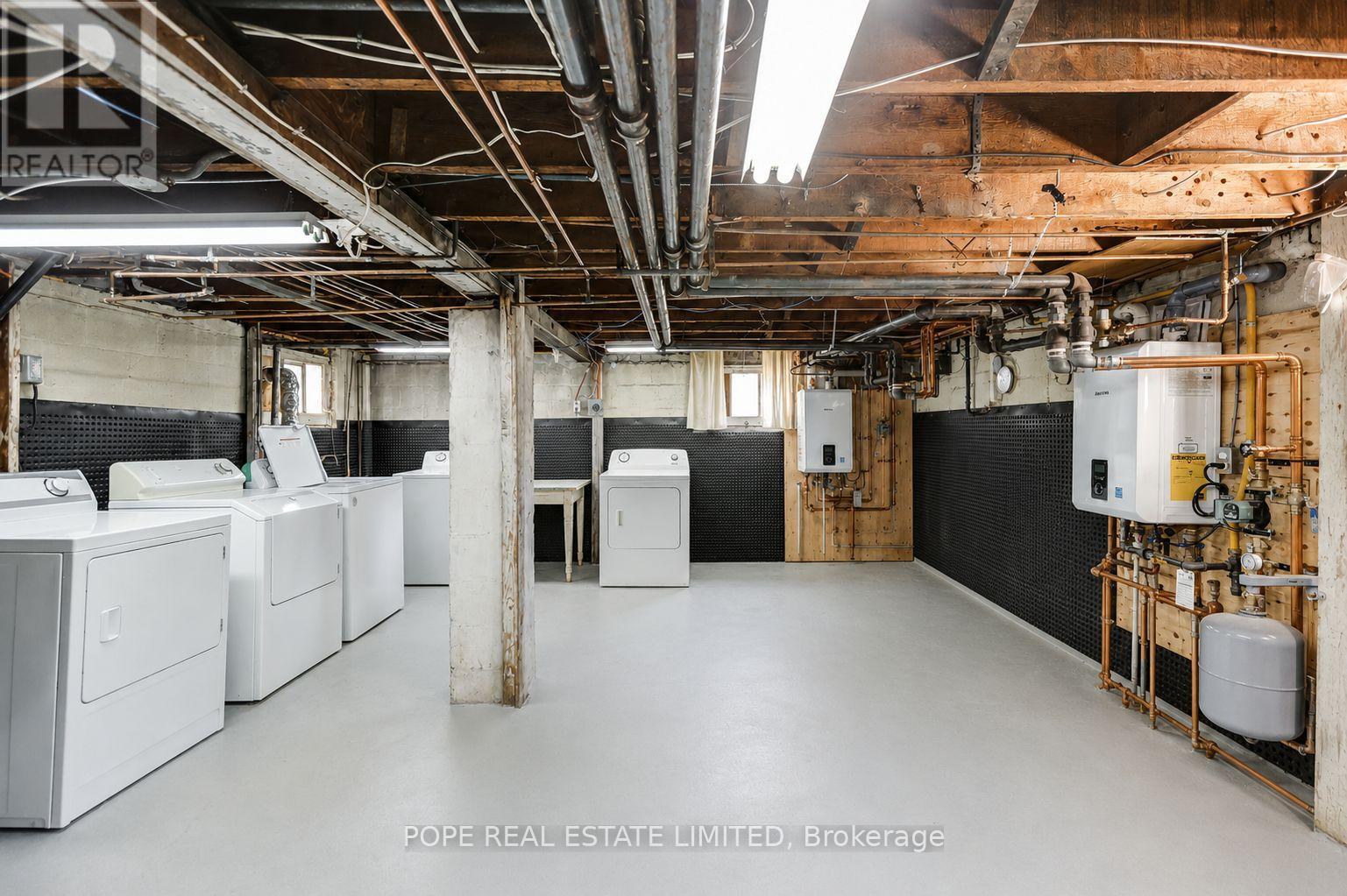 18 Edgewood Avenue Property Photo 20