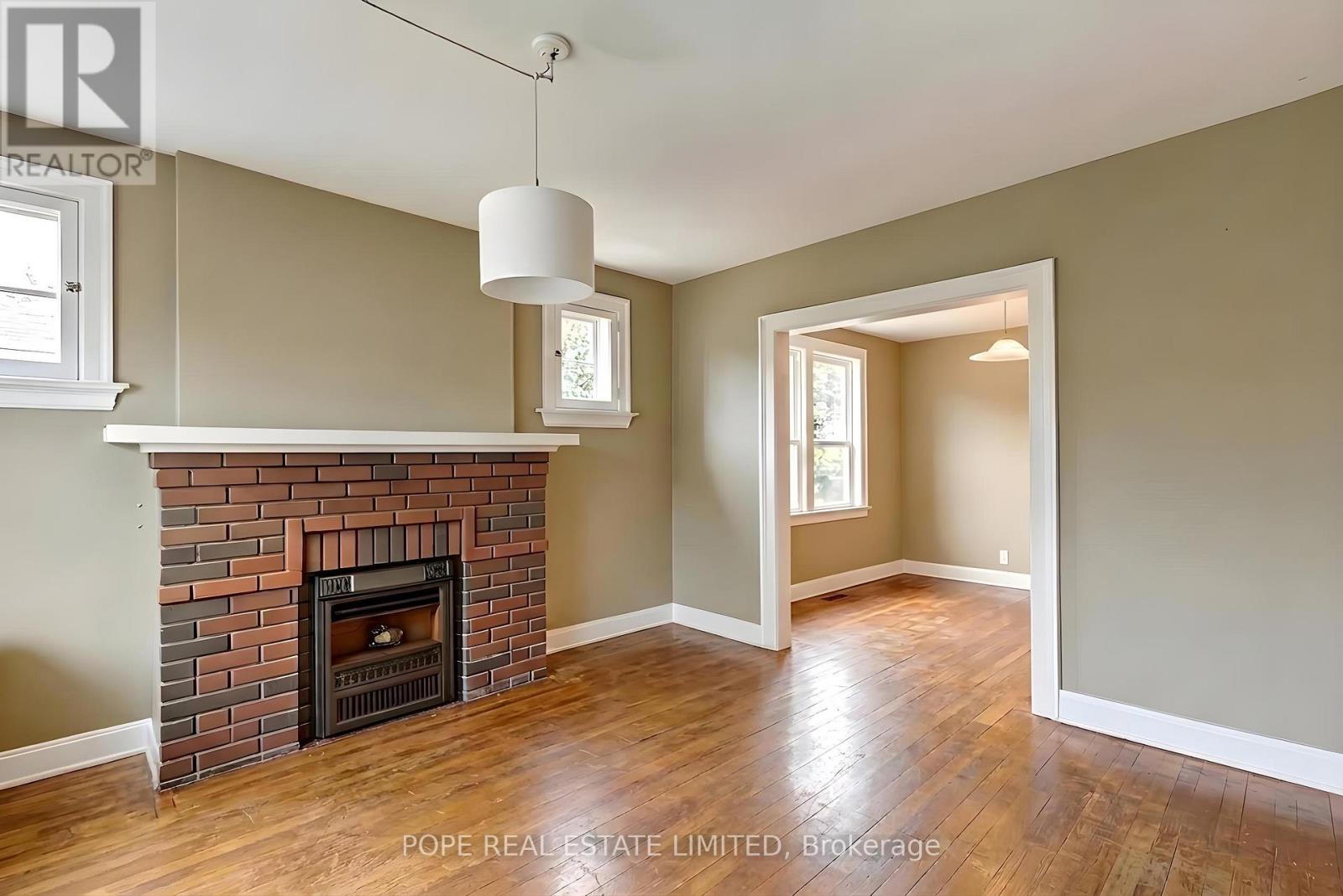 18 Edgewood Avenue Property Photo 22