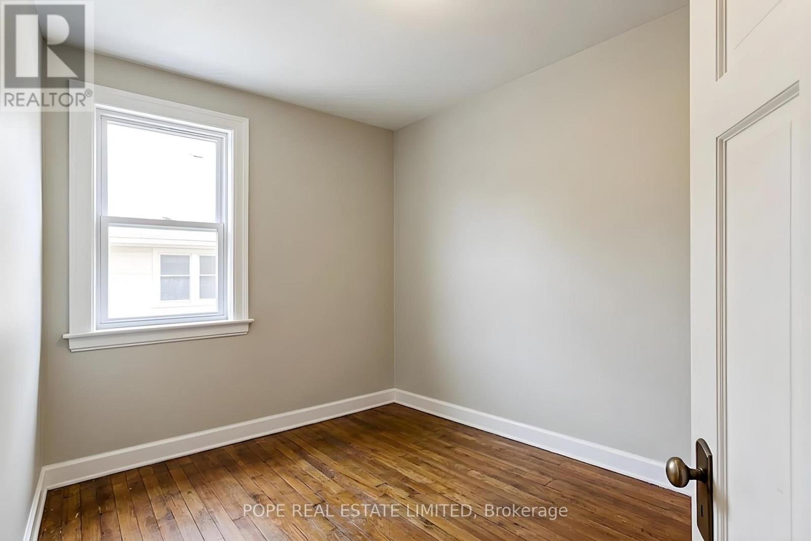 18 Edgewood Avenue Property Photo 29