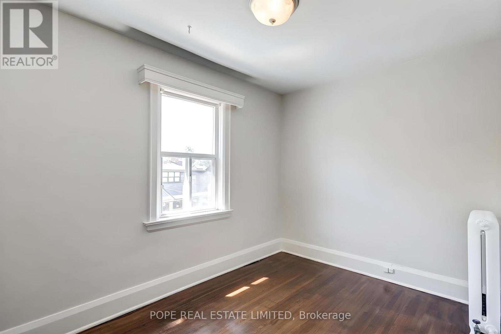 18 Edgewood Avenue Property Photo 33
