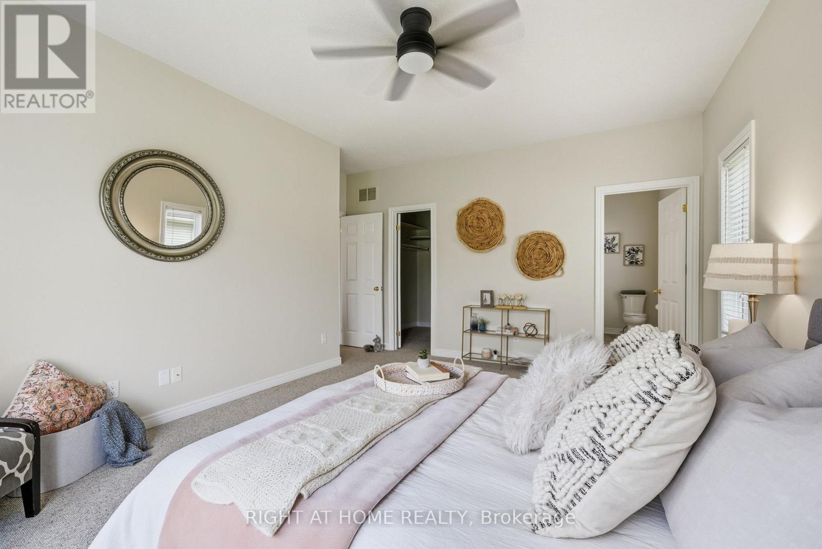 5 Park Place Lane Property Photo 16
