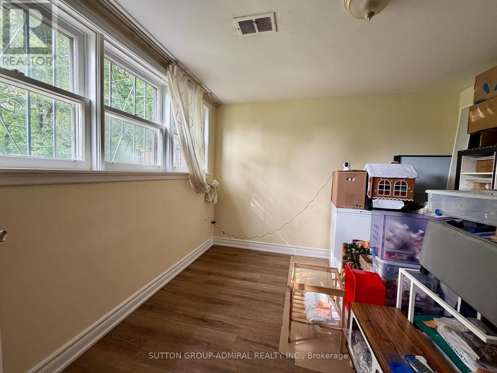 6 Highhill Drive Property Photo 17