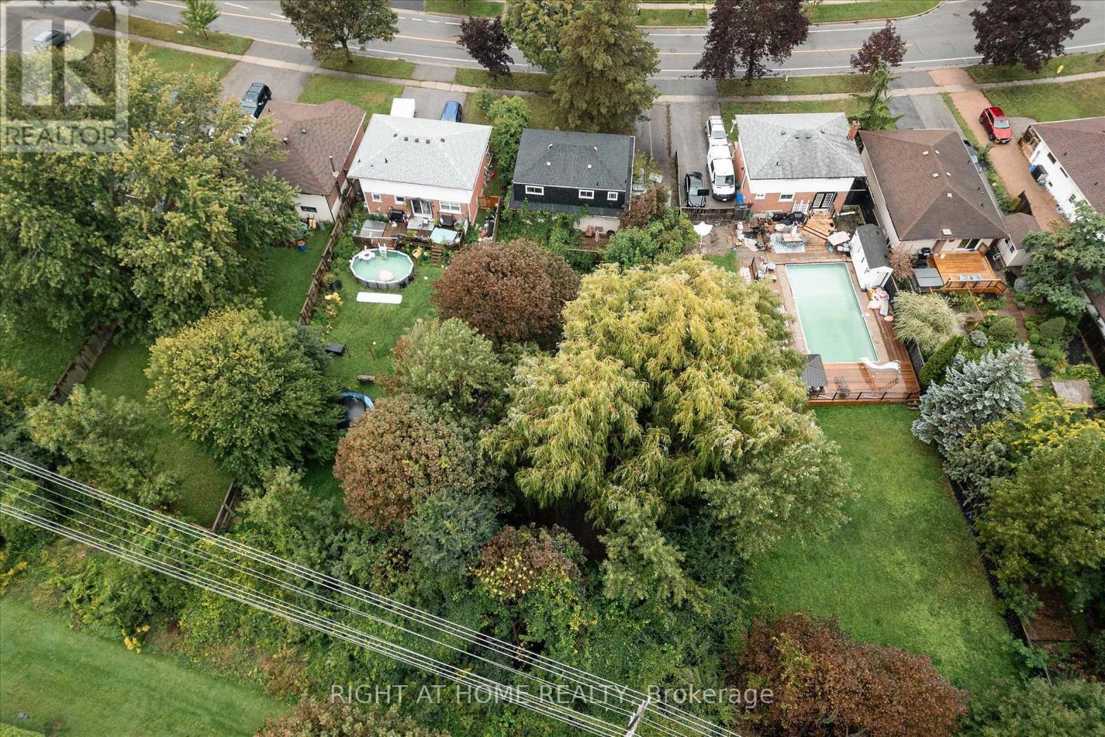 701 Central Park Boulevard N Property Photo 3