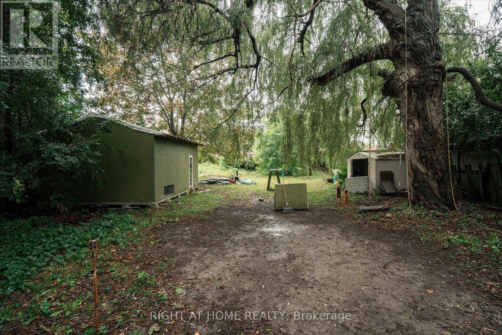 701 Central Park Boulevard N Property Photo 23
