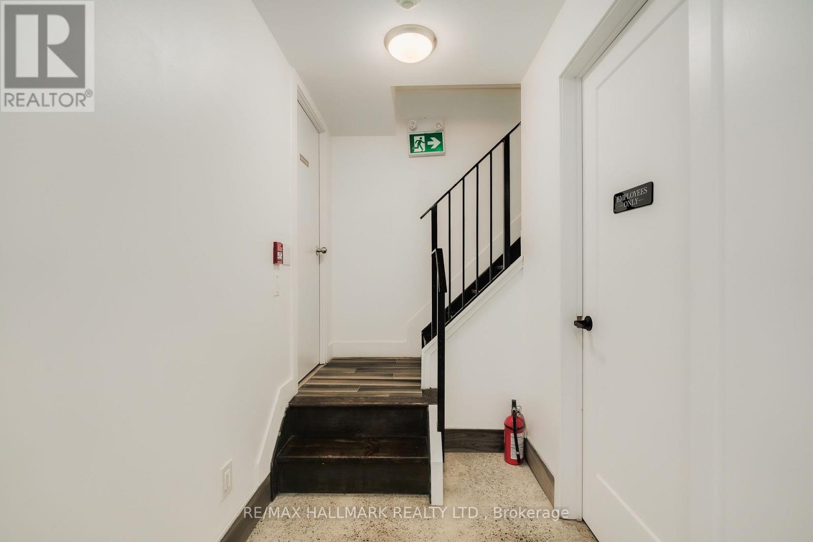 800 Danforth Avenue Property Photo 19
