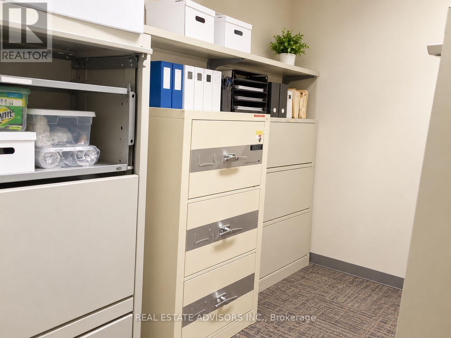409 - 1585 Markham Road Property Photo 7