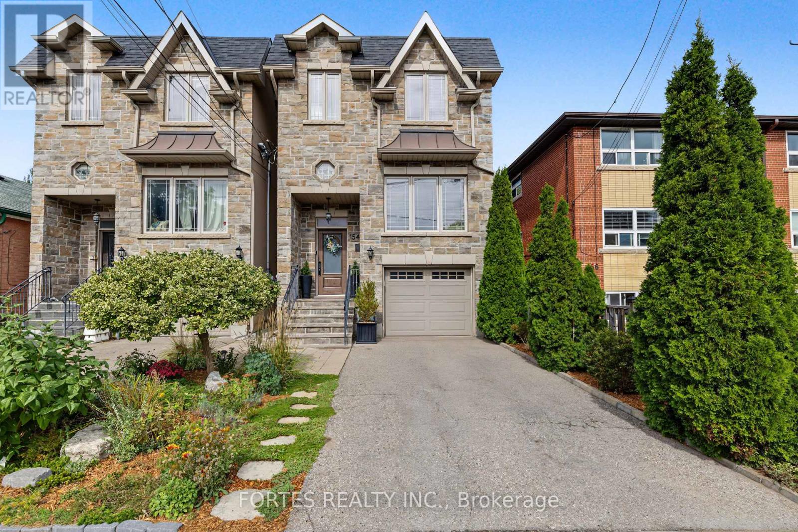 154 HOLBORNE AVENUE Property Photo 1