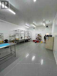26 Taylor Boulevard E Property Photo 12
