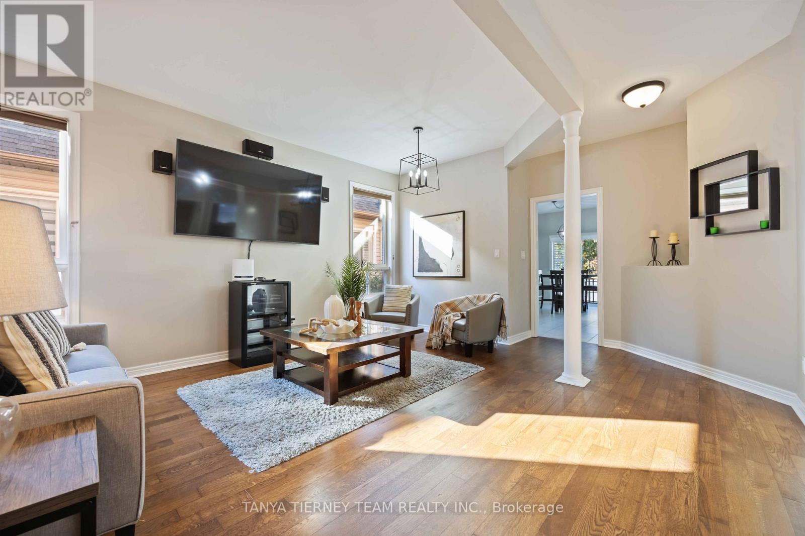 16 Cody Avenue Property Photo 9