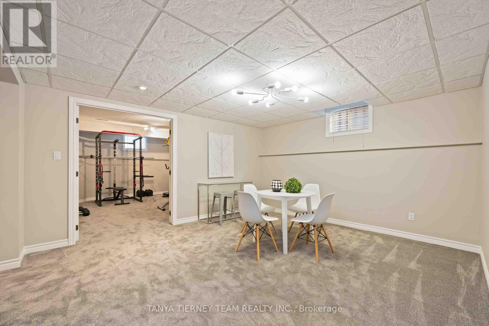 16 Cody Avenue Property Photo 34