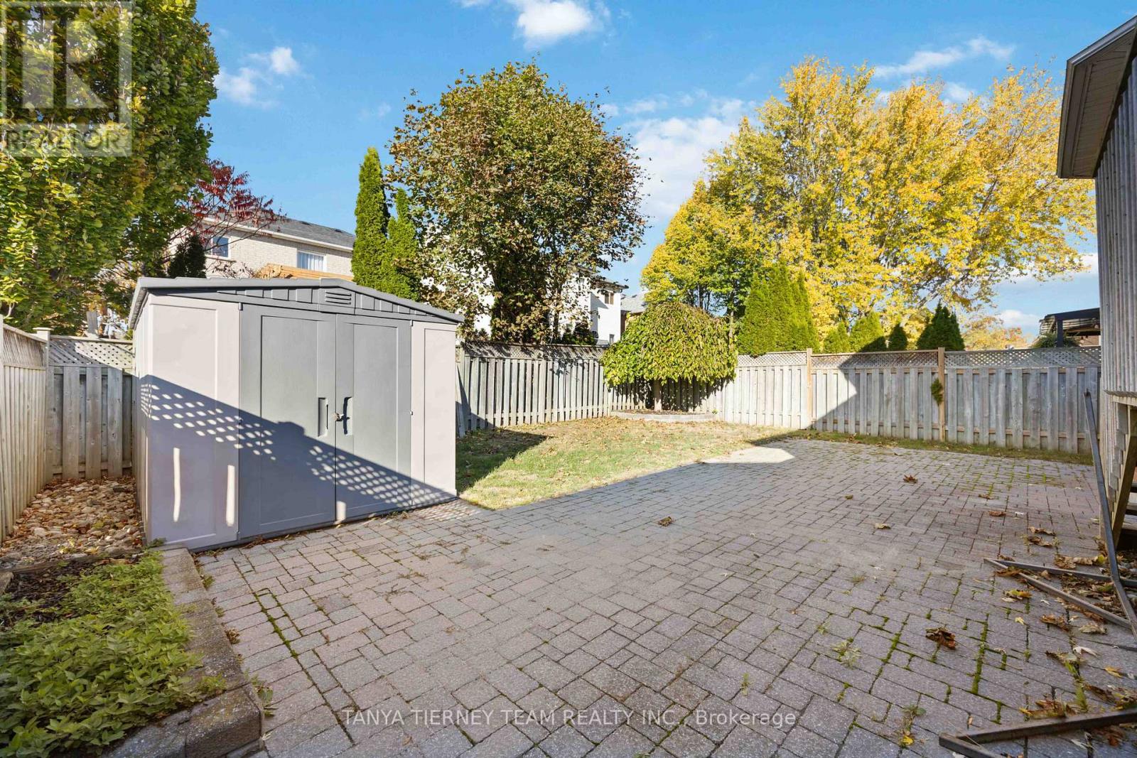 16 Cody Avenue Property Photo 41