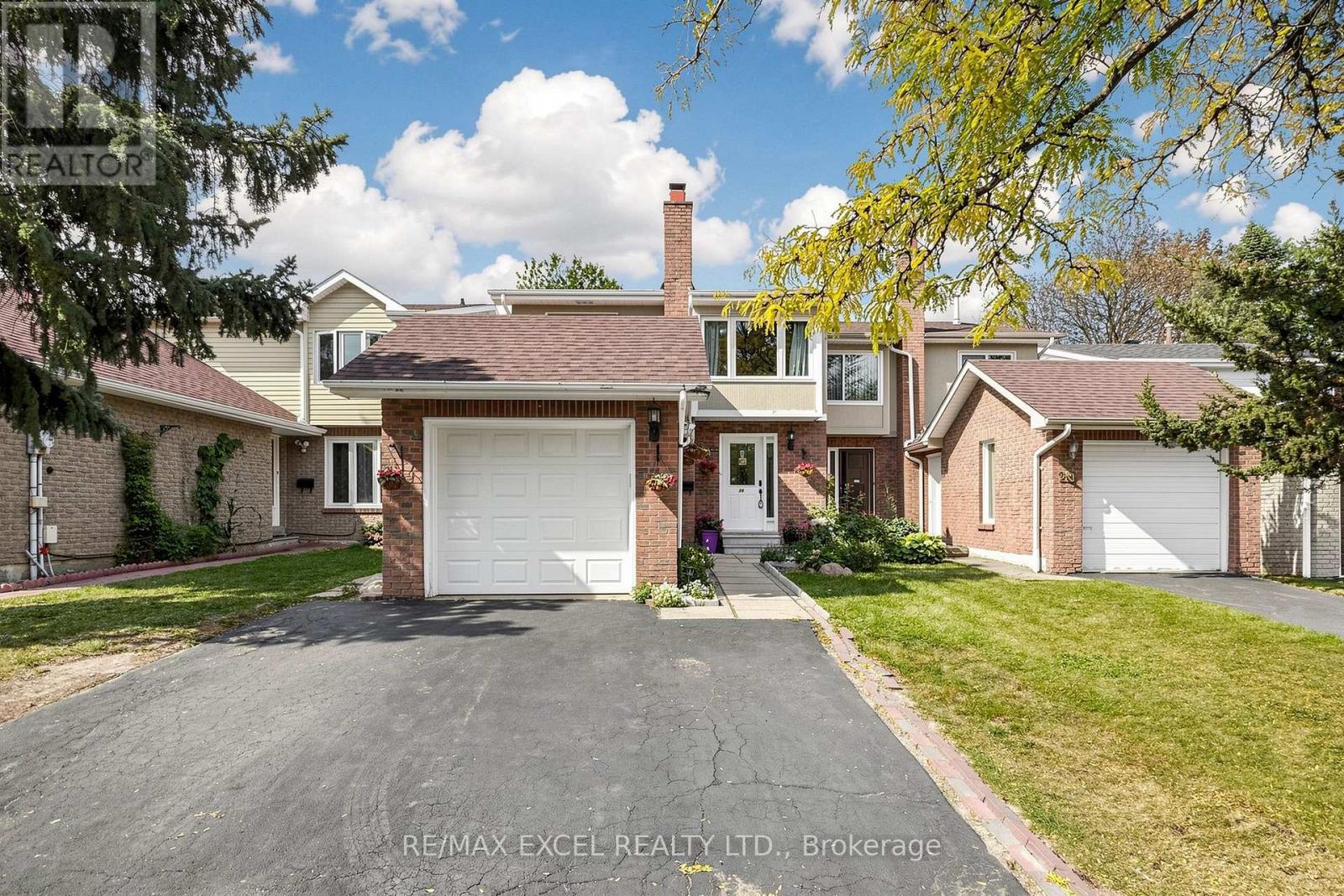 24 Redheugh Crescent Property Photo 1