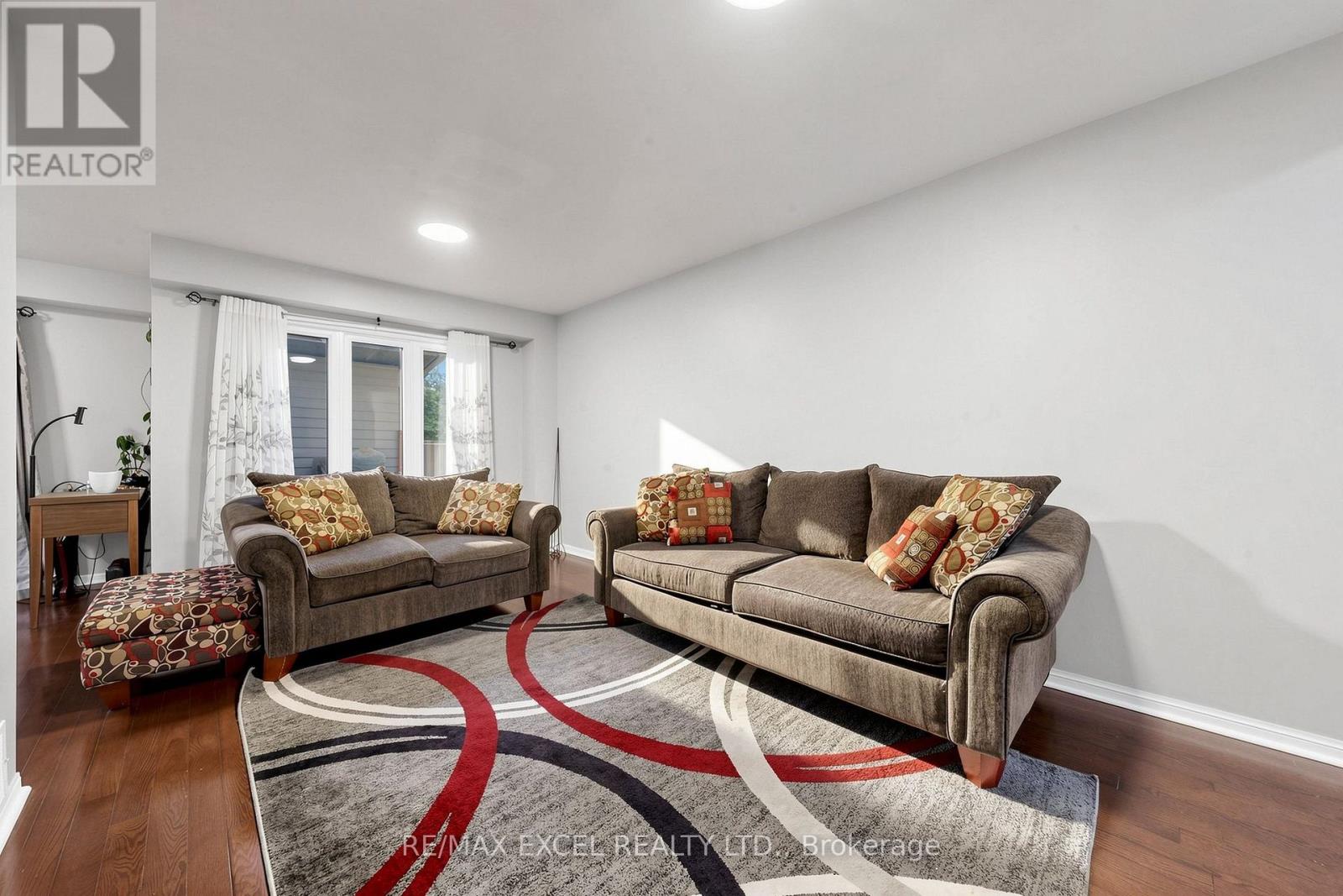 24 Redheugh Crescent Property Photo 3