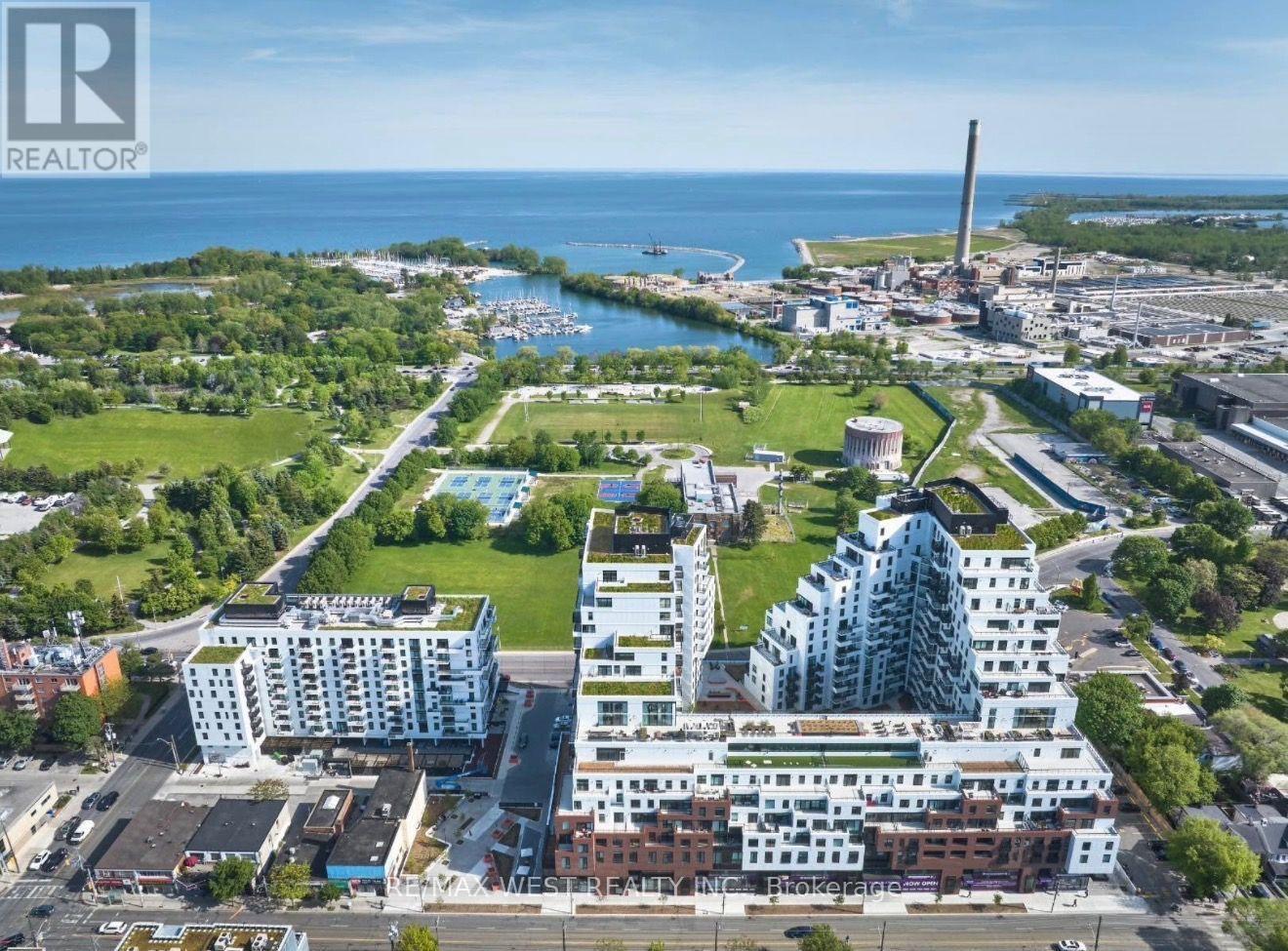 1415 - 1050 Eastern Avenue Photo de la propriété 1