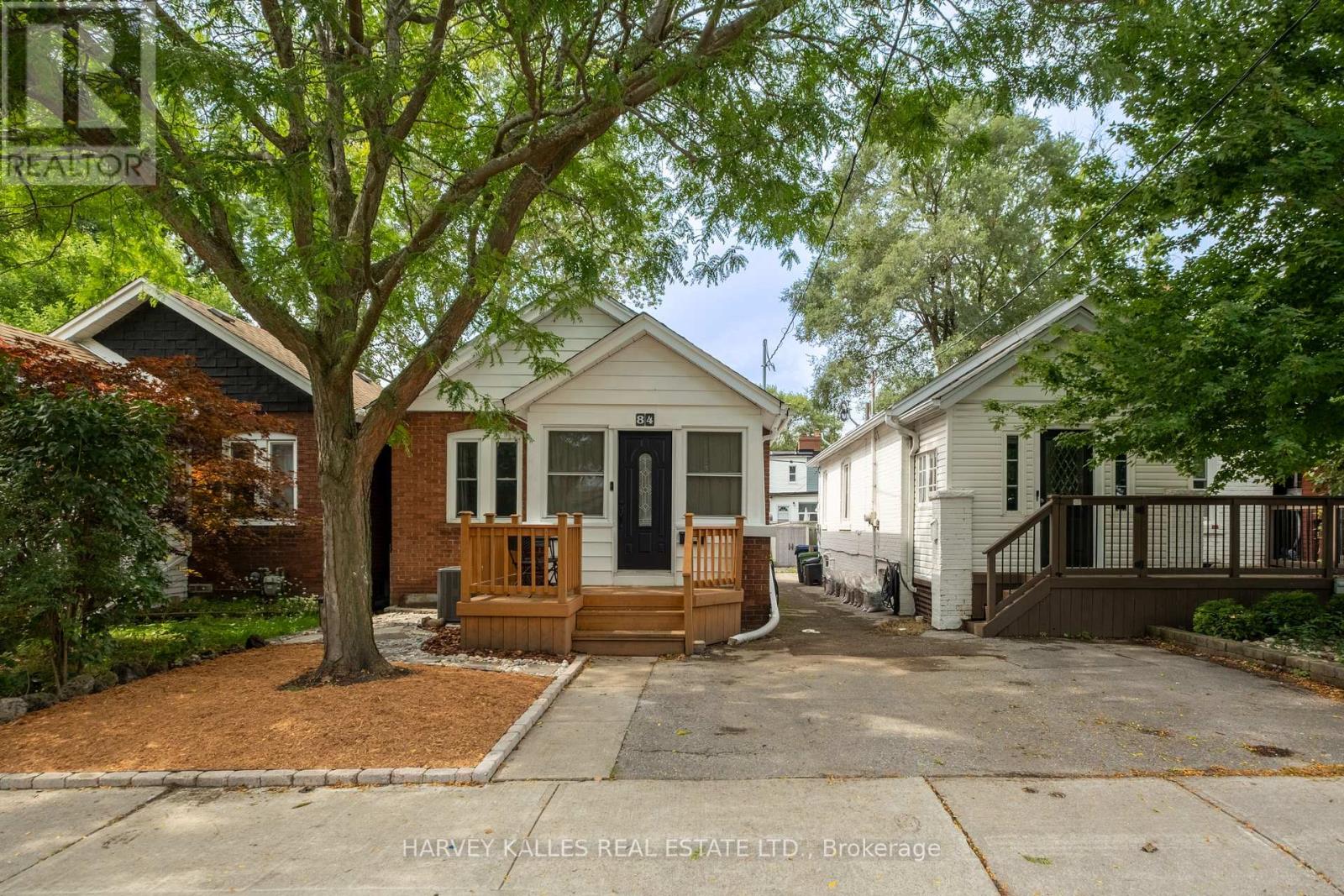 84 Coleridge Avenue Property Photo 27