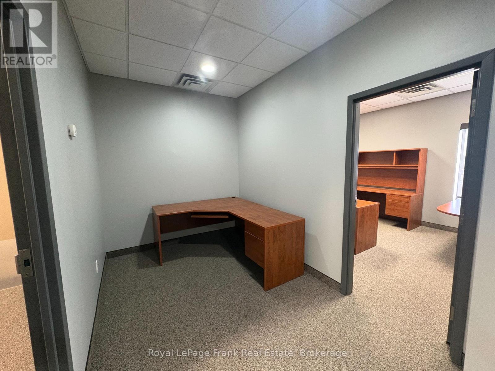 210 - 1614 Dundas Street E Property Photo 7