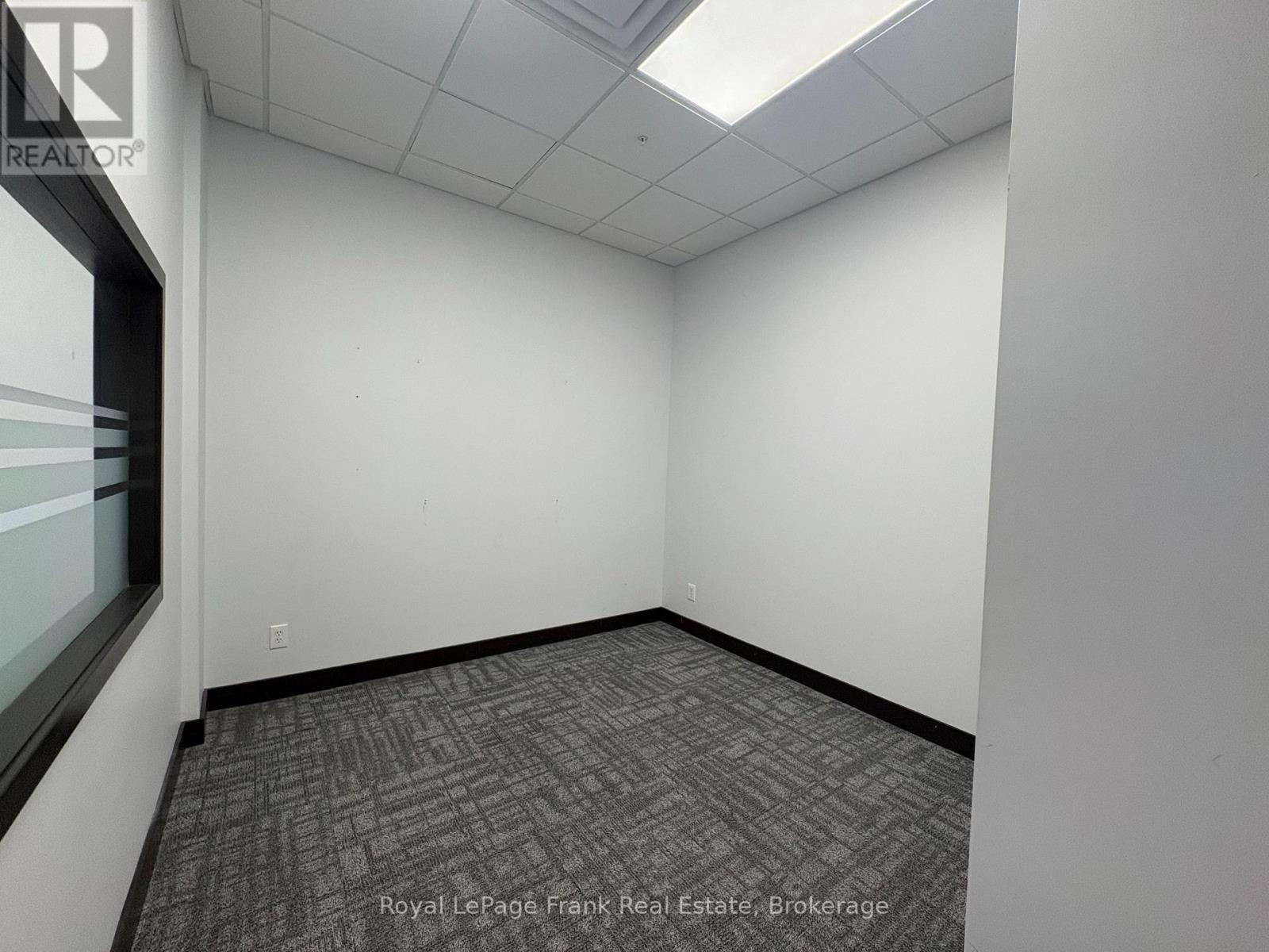 104 - 1614 Dundas Street E Property Photo 4